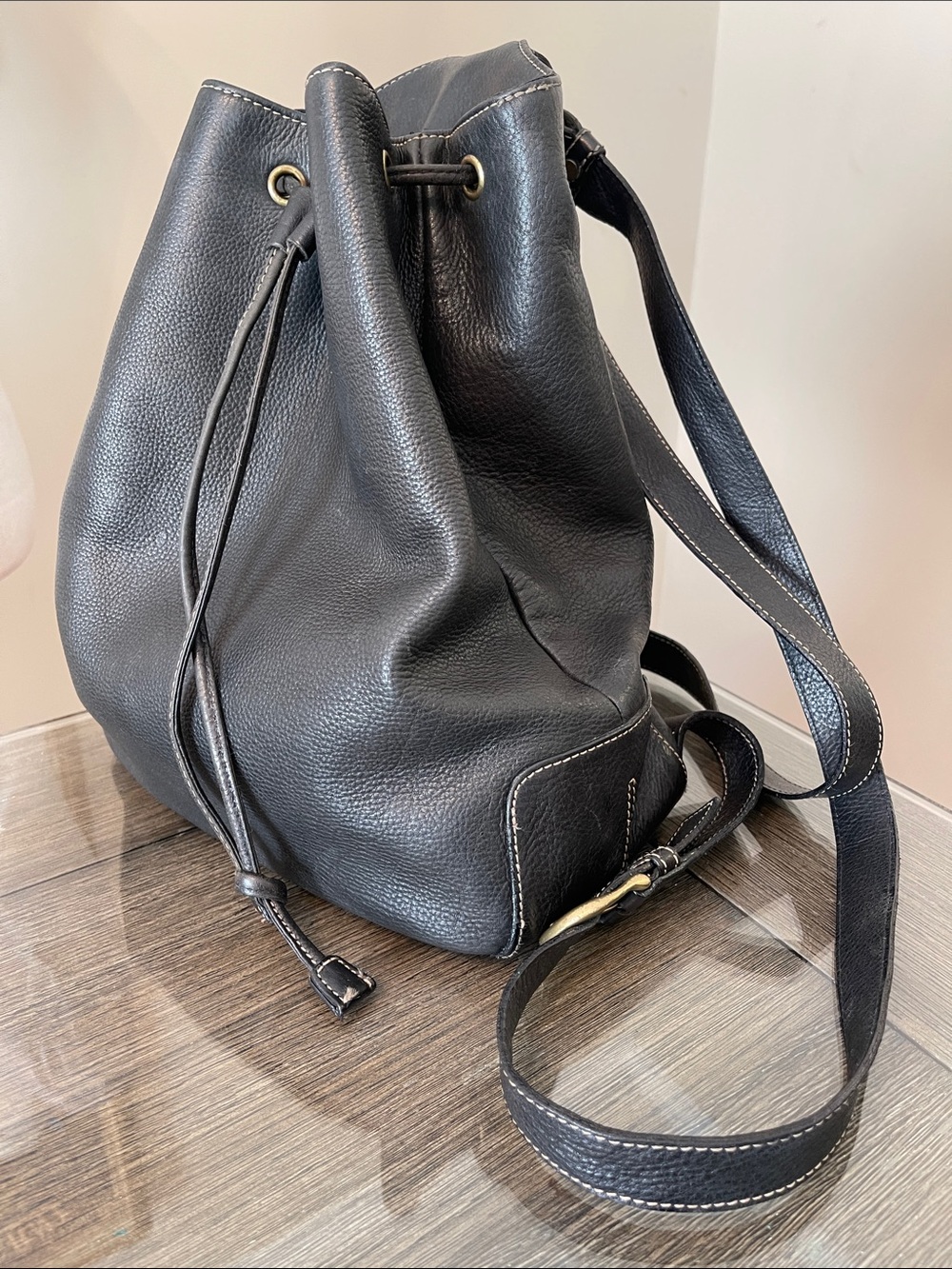 Vintage Fossil Black Leather Drawstring Backpack Handbag #7582